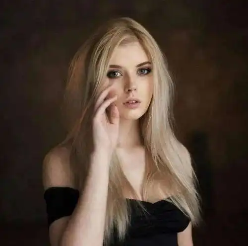 乌克兰战乱,乌克兰美女快来救救我吧