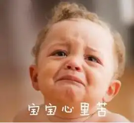 女孩陪交警妈妈执勤惹人疼夫妻俩都是警察无暇照顾女儿