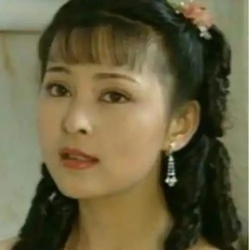 她是初代琼瑶女郎,为爱息影生子,但结局令人唏嘘