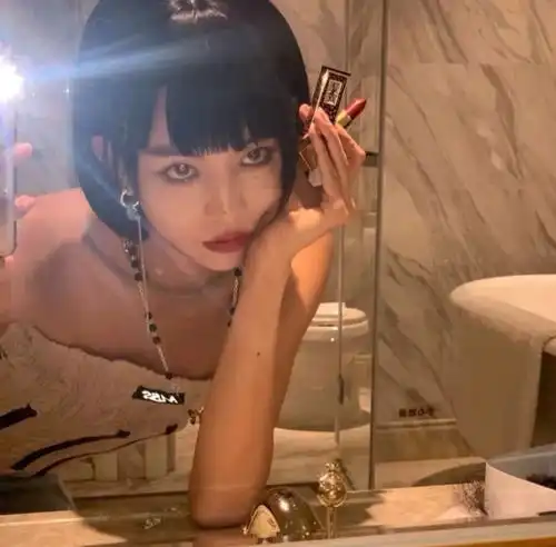 ins冷淡风女头