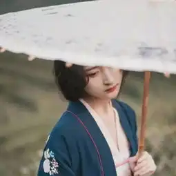 素淡女子,灵魂生香