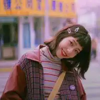 复古风短发女微信头像微信头像图片大全
