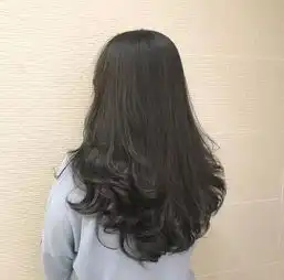 2019流行烫半头