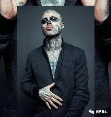 萌萌细语僵尸男孩自杀身上的纹身是心里无言的忧伤