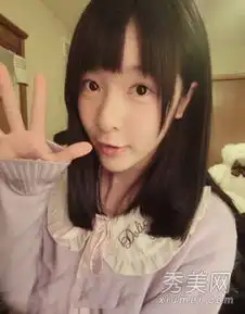 开学季宅男福利徐娇扎马尾萌萌哒