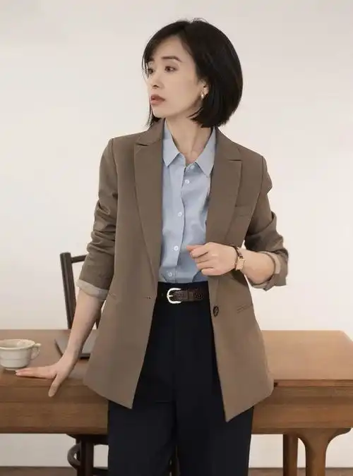 中年女人要学会穿西装,不挑人又chic,出街赚足回头率
