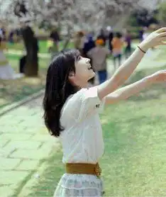 有多少女人昧着良心,在车里把自己出卖