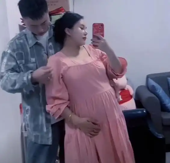 4婚女子嫁给头婚老公,怀孕后秀恩爱谢谢你不嫌弃我