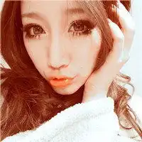 找这张相似的头像不过女的是长头发的还是个红色的