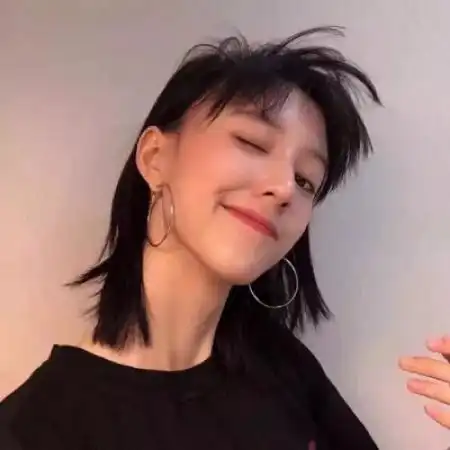 超好看的真人头像女生,只想做一个安分守己的女人