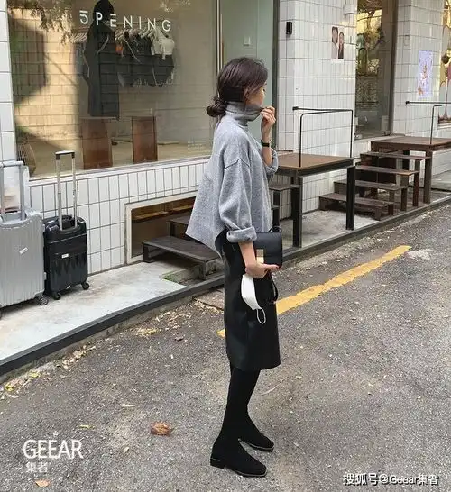秋冬也要展现大长腿韩国女生凭着穿搭技巧就能做到