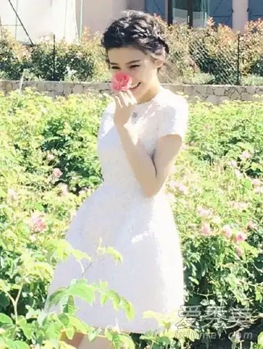 另一个女演员结婚了卫女孩杨紫山时尚发廊