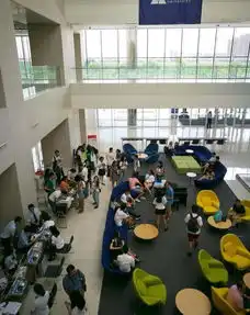首批00后大学新生本周末入校女生比男生多两倍
