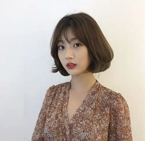 圆脸女生剪这些短发更好看