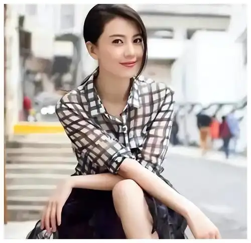 高圆圆撒贝宁澳门现身,女神气质迷人,网友围观不已