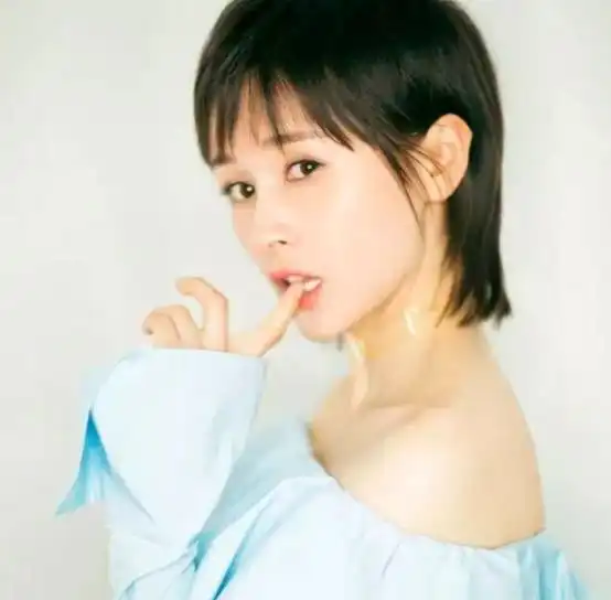 像王子文一样开肩,越练背越薄,轻松拥有美人肩