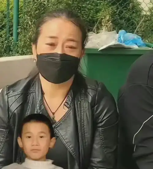 突发,山西11岁男童被亲妈和后爸杀死后藏尸,扎心细节令人愤怒