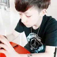 未来有你所以我不孤单的情侣头像不再撒谎的嘴和永不枯竭的爱