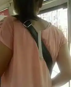 这种情况,我很好奇妹子本人是什么感受