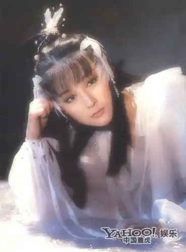 绝美古装美女的姓名啊速求