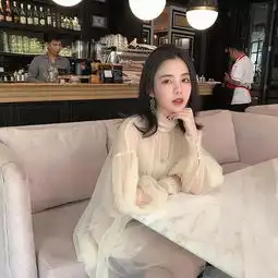 小众独特气质佳,这家店的连衣裙,让你一秒变时髦