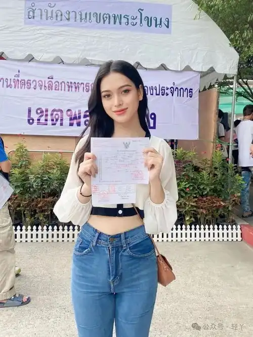 泰国2024年征兵现场男女难辨