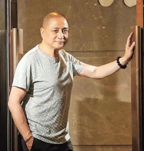 回顾65岁的汤镇业尽管岳母比自己小了几岁,给她尽孝也能坦然