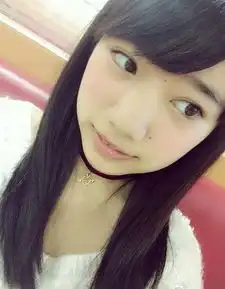 日本16岁少女秀上围发育得挺急