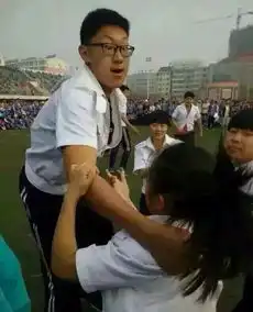 抓头发撕逼专用表情包