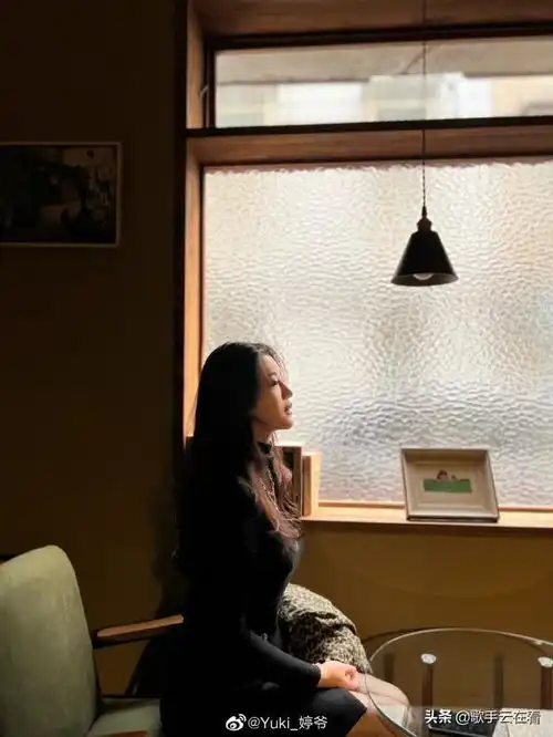 中国民航大学美女空乘小姐姐婷爷美照欣赏,真好看