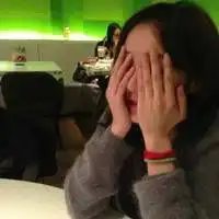 已记不起有权利去爱人
