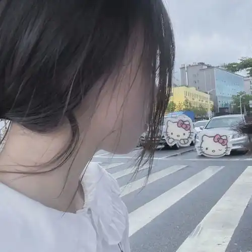 不露脸女生头像占有欲太强的人总会被嫌弃
