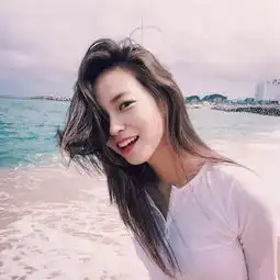 一个人走着走着就习惯了非主流美女