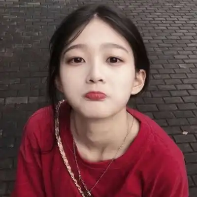 漂亮女生头像,一个人保持着可爱的模样