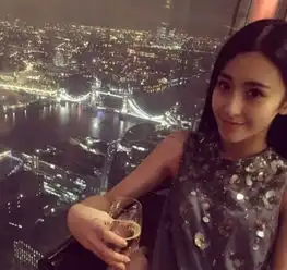 遭骂出卖闺蜜被人包养小女星告王思聪诽谤