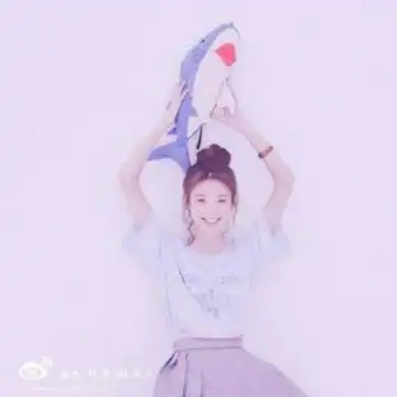 00后学生微信头像超漂亮女生适合学生党的头像穿校服女生