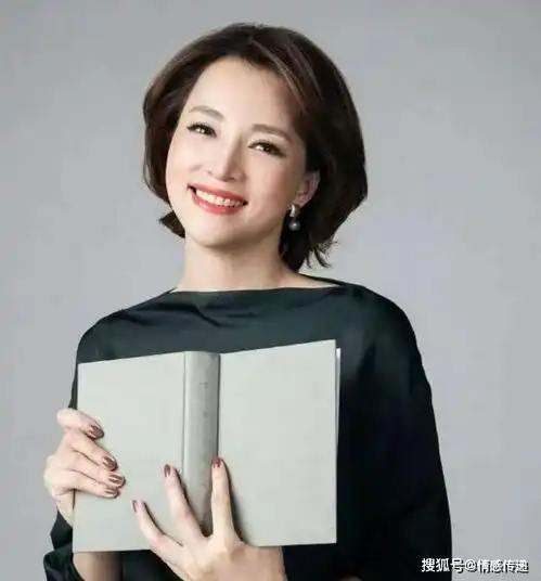 董卿心中永远的痛,与他同居6年,最终败给比自己小十岁的女孩