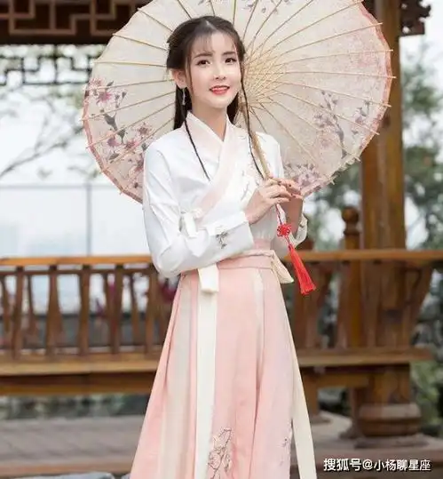 下半年内,缘分与桃花铭记在心,将爱情捧在手心的3大生肖