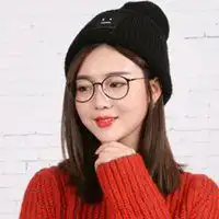 戴近视眼镜的女生头像微信头像图片大全