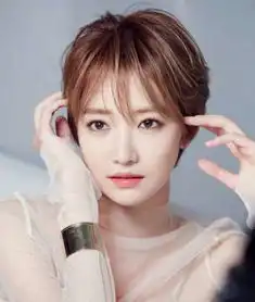 属于这几种脸型的女生,天生最适合留短发,比长发显脸小还涨颜值