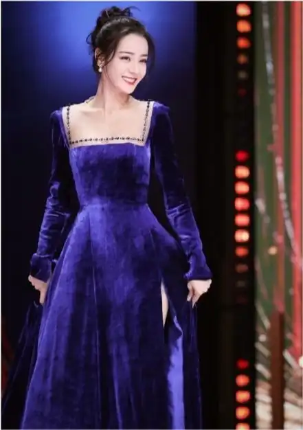 拾光盛典女星生图翻车杨幂卡粉热巴妆浓刘亦菲仙气不再