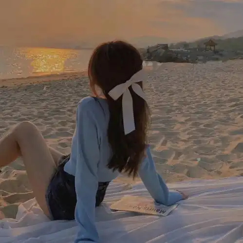 真人女生头像冗长的黑夜里,你是我唯一的光