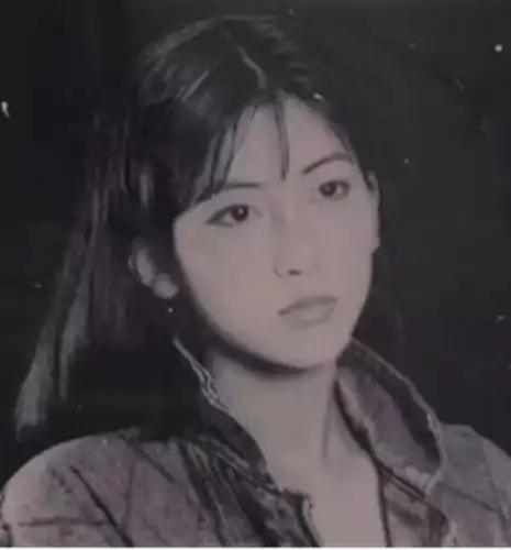 网络天然美妈大集合,80年代的高颜值妈妈们,颜值堪比绝代佳人