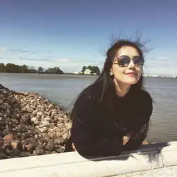 高圆圆爱旅行的女人,总是这么迷人