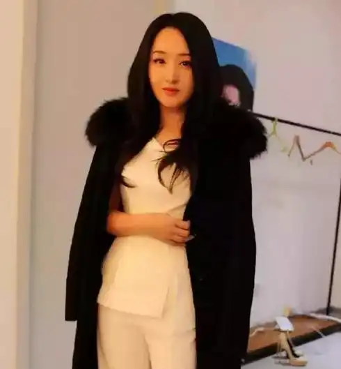 冻龄女神杨钰莹要结婚了老公是有名的星二代,收获网友满满祝福