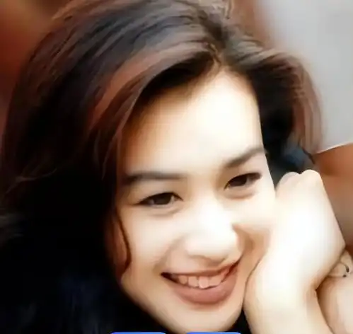 现在嫌她们丑,当年追成狗这些发福的女明星,当年都是大美女