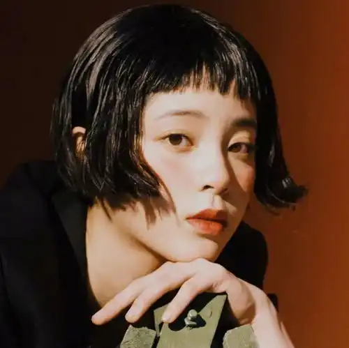 眼影口红腮红的色彩该怎么搭配,妆面才能干净又高级
