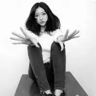 谁有高清长腿美女头像多给我几个谢咯