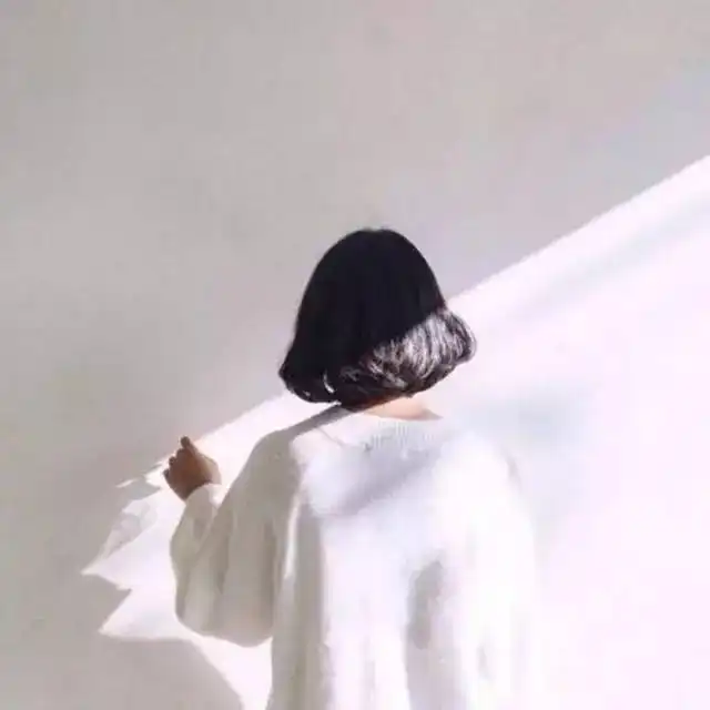 分手了便不再打扰,却悄悄关注对方的星座