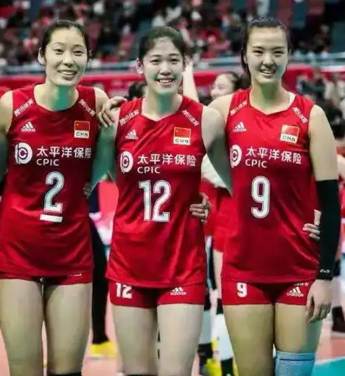 缺炼新女排即将亮相,ab两队或许是一步好棋
